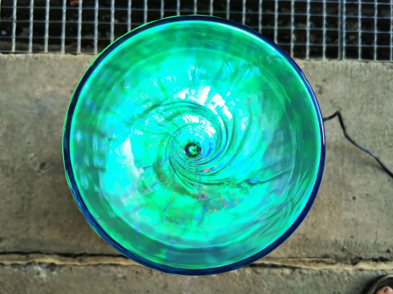 Le vortex vu de dessus, éclairé en vert